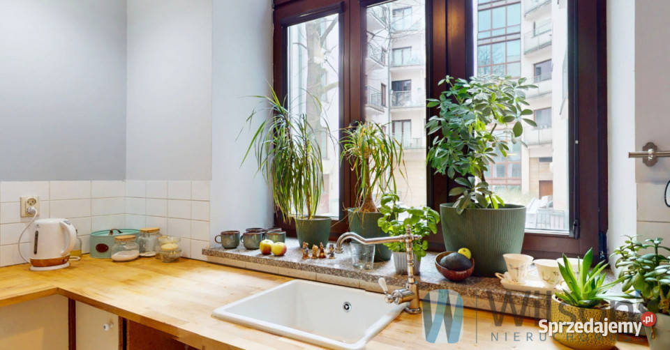 Mieszkanie Warszawa Ząbkowska 6922m2 3 pokoje