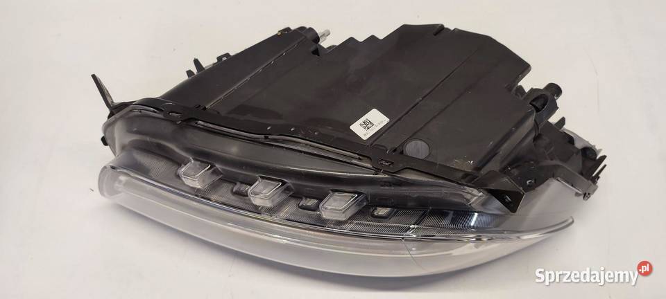 VOLVO XC40 LAMPA PRAWY PRZÓD ANGLIK RHD 31655986 dolnośląskie