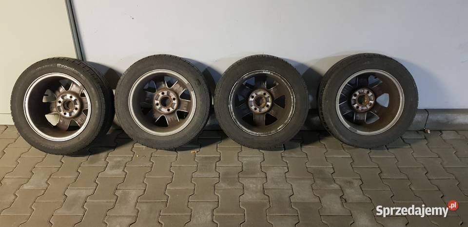 Felgi aluminiowe Nissan Średnica 15" Samochodowe