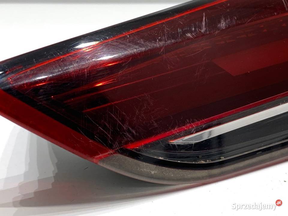 LAMPA TYŁ PRAWA WEWNĘTRZNA RENAULT CAPTUR II Motoryzacja