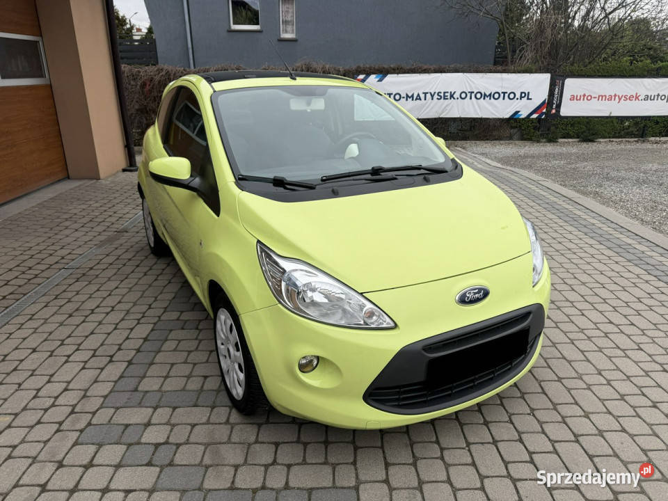 Ford KA 12 69 Klimatronik Panorama II 2008 Orzech