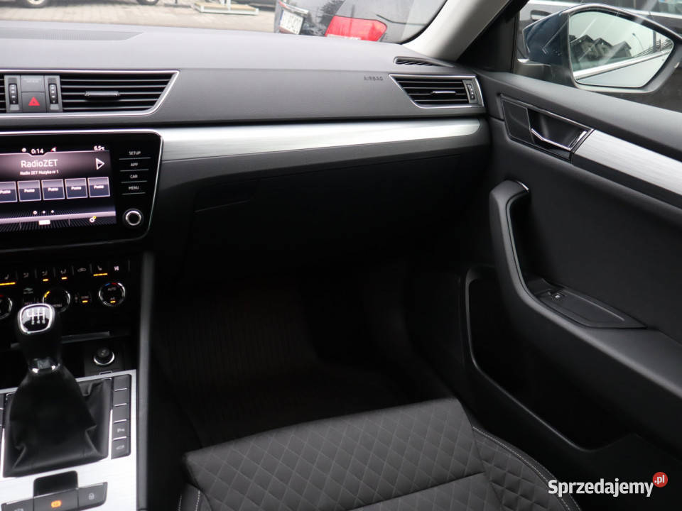 Skoda Superb 15 TSI Superb Katowice