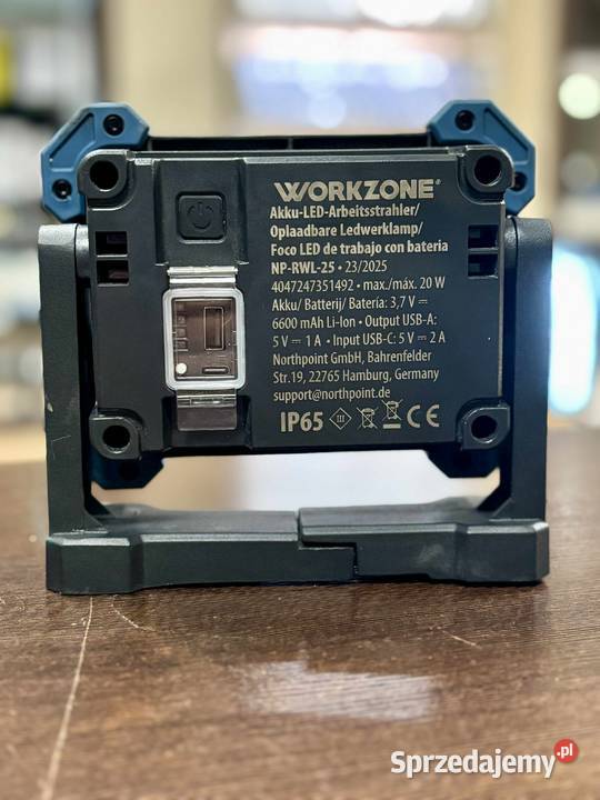 Akumulatorowa Lampa Robocza LED WORKZONE 20 W