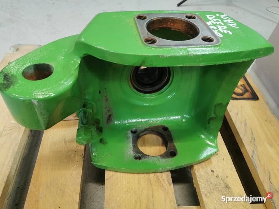 Zwrotnica lewa John Deere 7820 Wilkowo