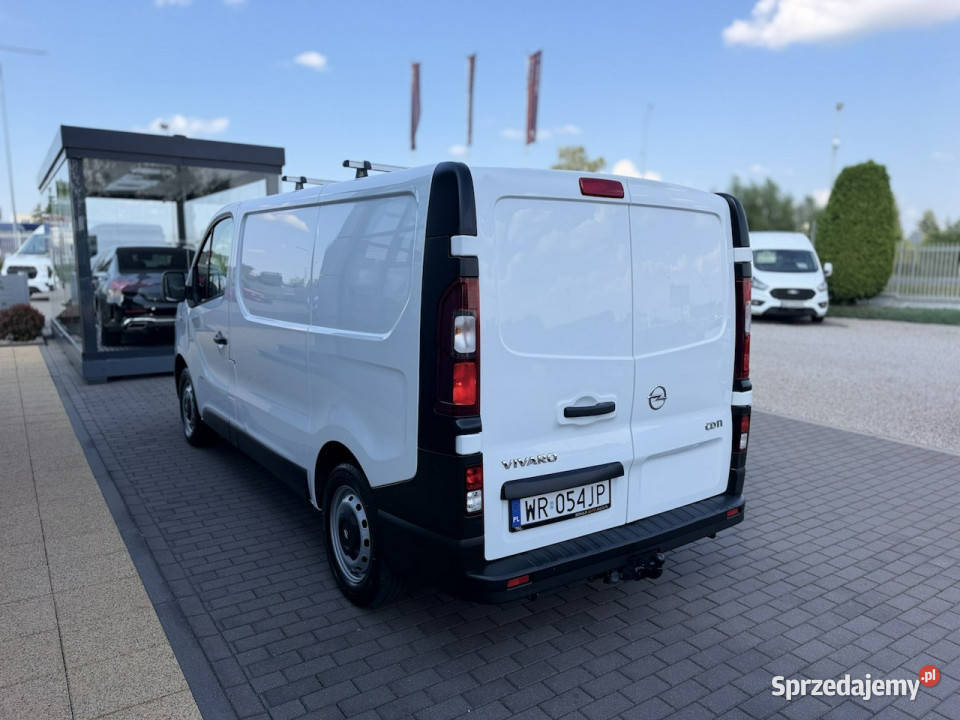 Opel Vivaro 16CDTI 115 stan bez ADblue Samochody dostawcze Radom