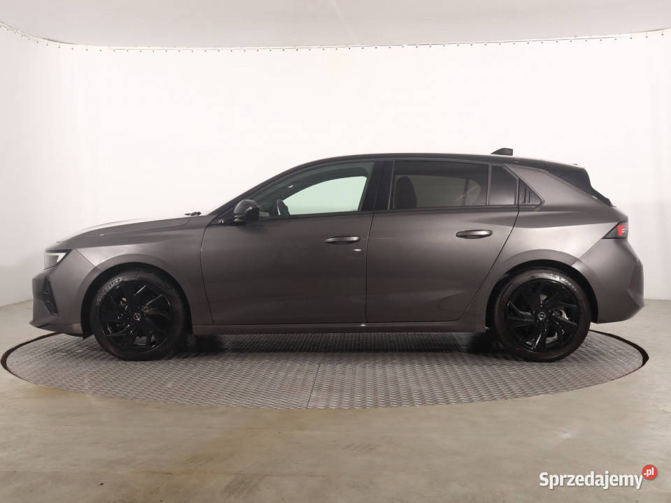 Opel Astra 12 Turbo 96KM Astra Katowice