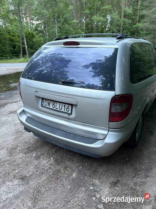 Perfekcyjny Chrysler grand voyager 28crd automat Rok produkcji 2005