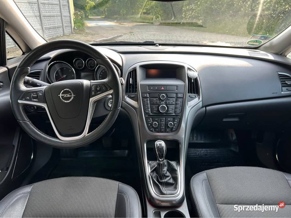 Opel Astra J Szczecin