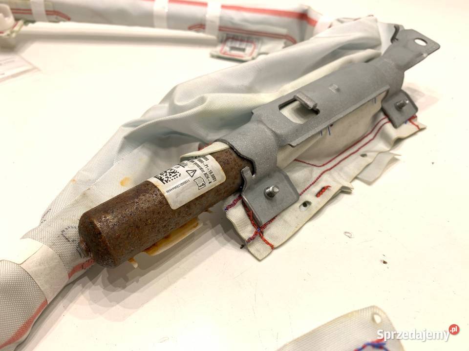 KURTYNA POWIETRZNA PRAWY TOYOTA YARIS III podkarpackie