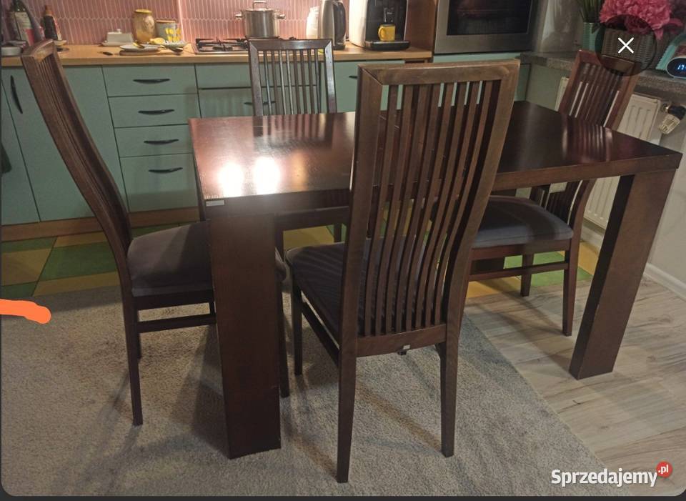 Sprzedam stół i 6 krzeseł Meble