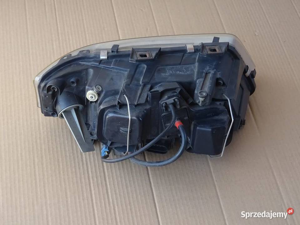 Drzwi prawe tylne do Audi A6 C5 kolor LX6V Lampy przednie Parcice