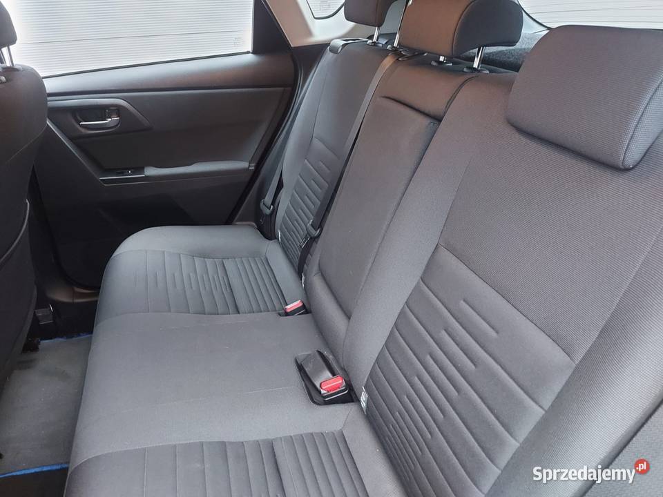 TOYOTA AURIS EDITIONS 18 VT 16V HYBRYDA 2016r dolnośląskie Jelenia Góra