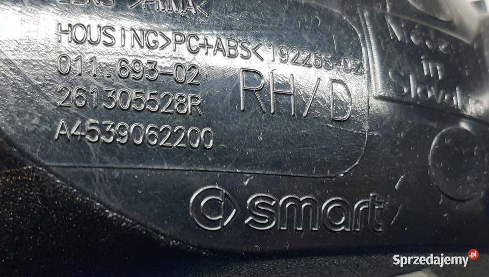 KIERUNKOWSKAZ PRAWY PRZÓD SMART FORTWO 453 osobowe Mielęcin