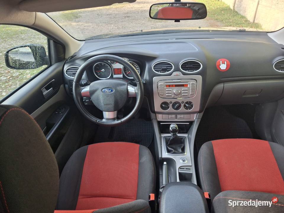 Ford Focus 16 benzyna 2009r Starachowice