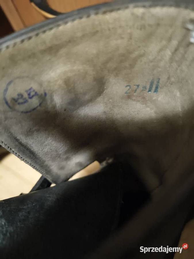 Obuwie służb mundurowych PRL Suwałki