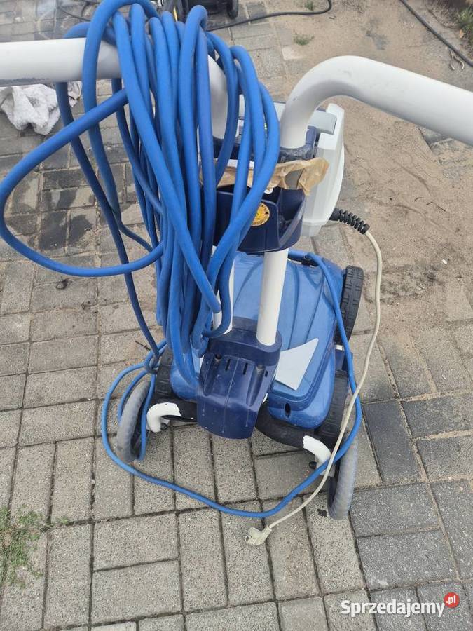 robot do czyszczenia basenów marki Zodiac Poddębice