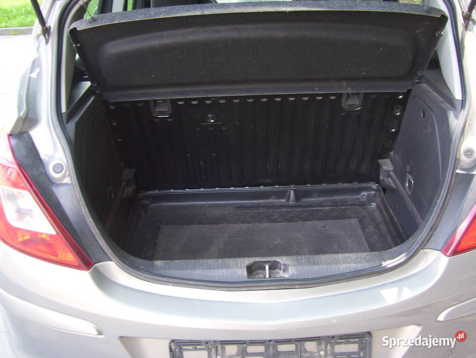 Prywatny Krajowy Opel Corsa D 2012r 12 16V 86 Nowy Sącz