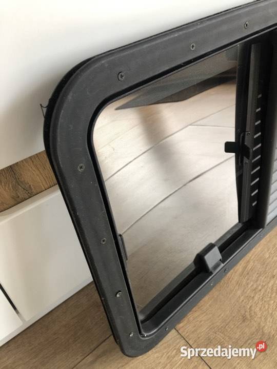 Szyberdach uniwersalny Farmont