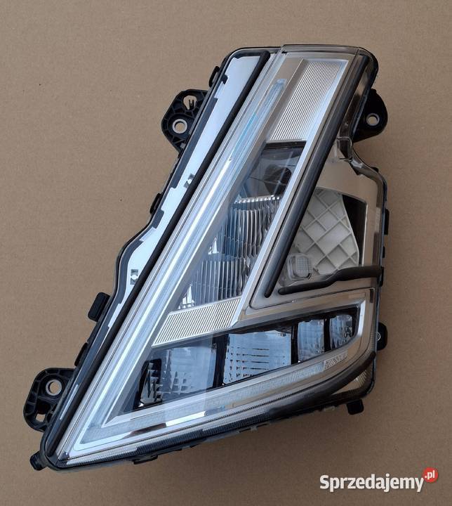 VOLVO FH5 FH 5 REFLEKTOR LEWY FULL LED LAMPA Lampy przednie Bieleń