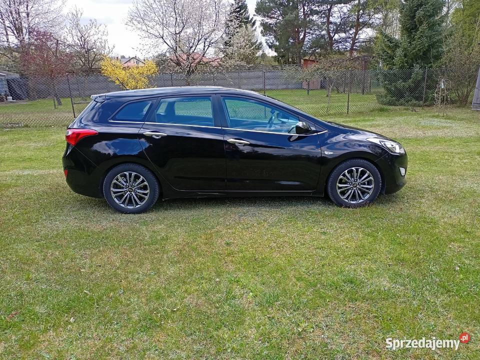 Sprzedam Hyundai I30 II 16CRDI 2012r kupiony w polskim salonie sprzedam