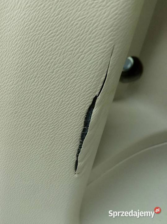 TAPICERKA BOCZEK LEWY TYŁ JASNY Volvo XC 60 I Tapicerki samochodowe sprzedam