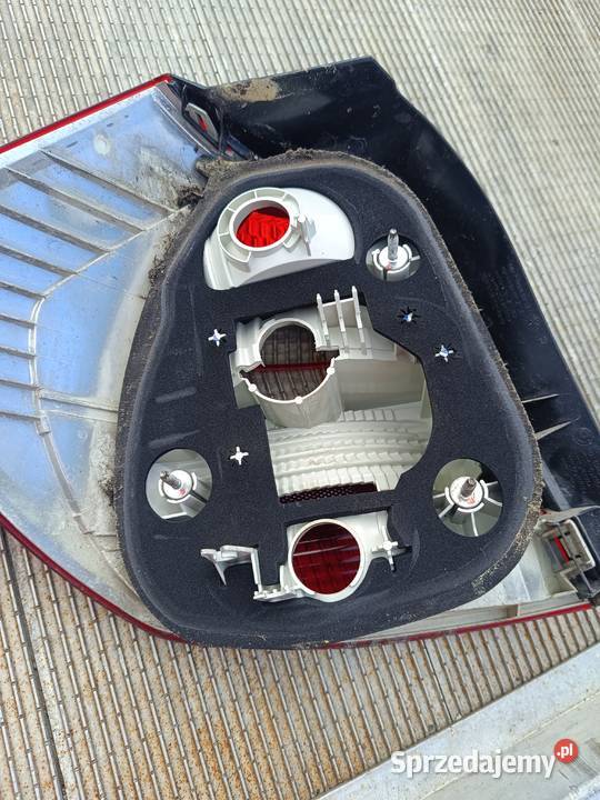 Lampy tył komplet BMW e81 e87