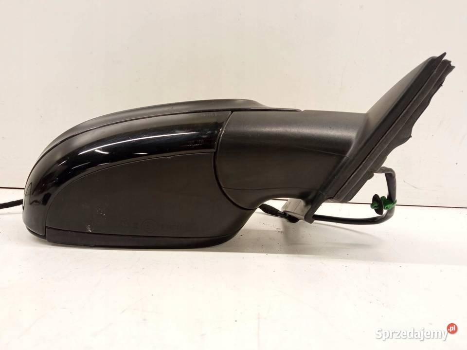 LUSTERKO PRAWE 6PIN EUROPA 3C0857934 VW Passat