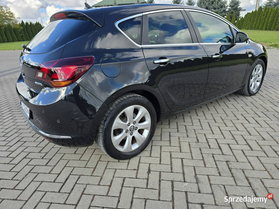Opel Astra 17CDTINavigacjaLiftKamera Kutno sprzedam
