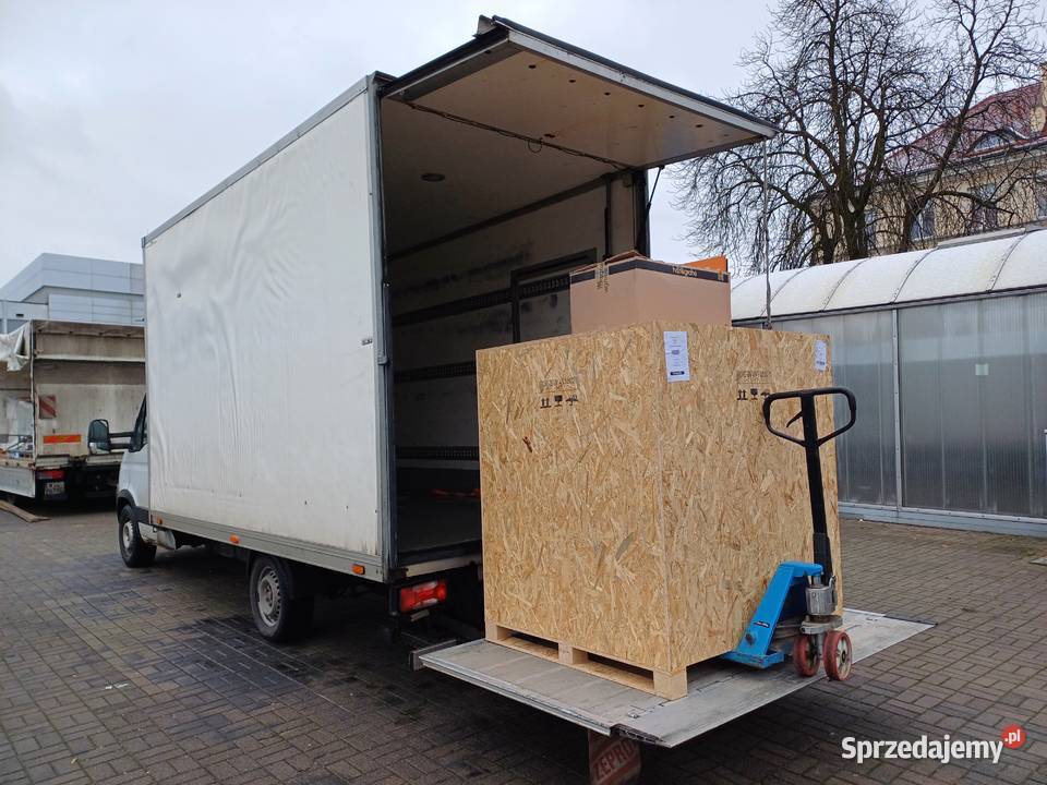 Przewóz palet maszyn i rzeczy Bus z windą Luboń