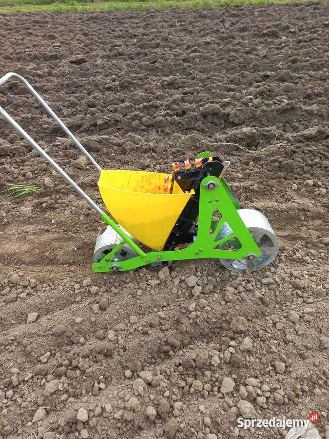 Sadzarka jednorzędowa czerpakowa Świerklany