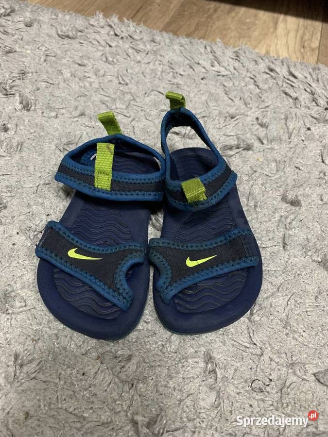 Sandały dziecięce chłopięce Nike 2122 sprzedam