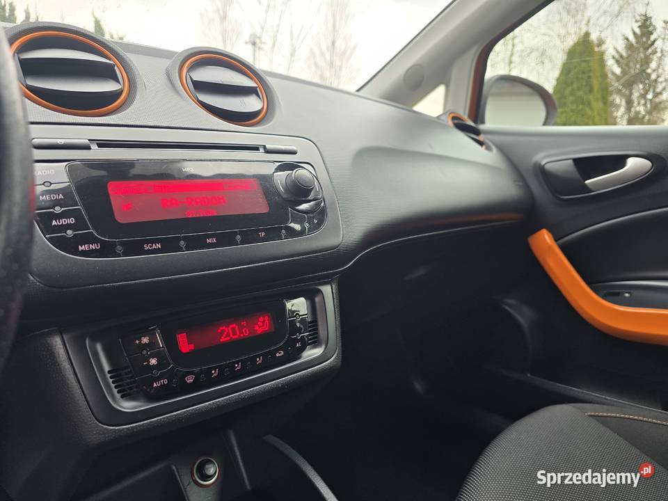 Seat Ibiza 14mpi edycja limitowana 300 1400cm3 Ibiza Wolanów