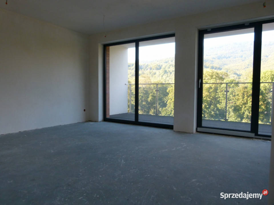 Sprzedam segment w zabudowie szeregowej plus garaż Szczyrk