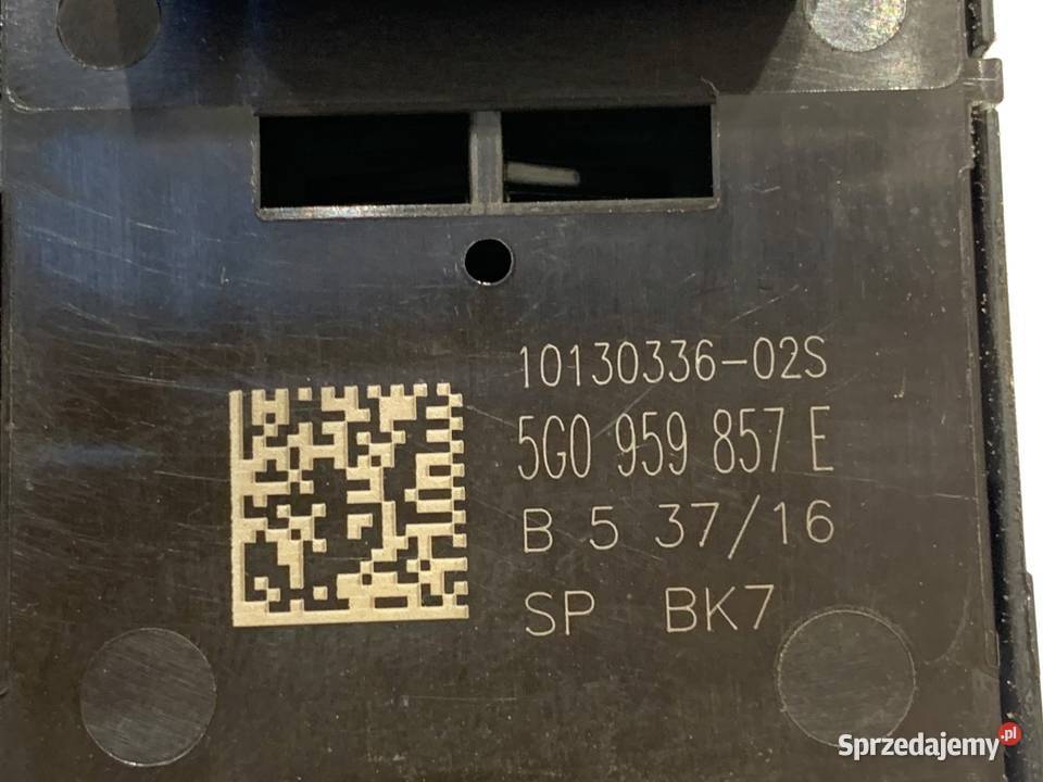 PRZEŁĄCZNIK SZYB VW PASSAT B8 5G0959857E Kombi