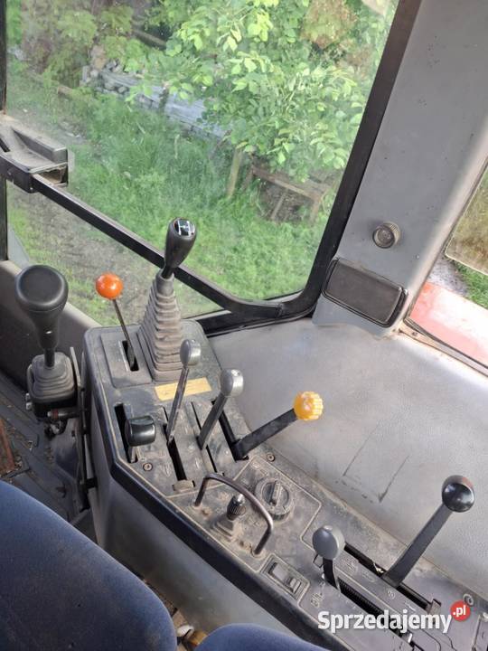 Ciągnik rolniczy CASE 5120 MAXXUM Pneumatyczne siedzenie Skaryszew