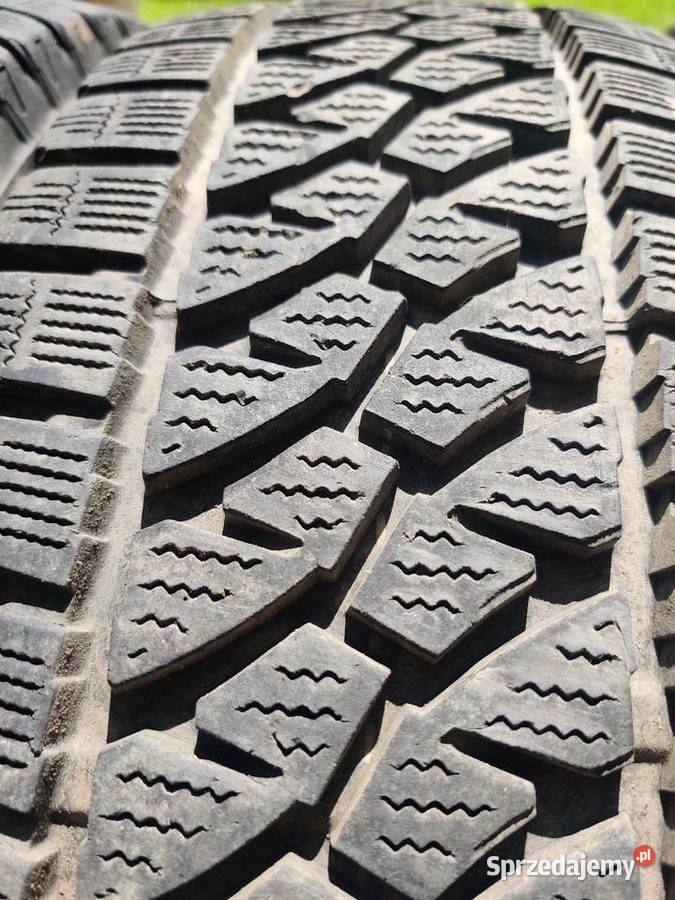 Opony zimowe Bridgestone blizzak w810 2157516c Skawica sprzedam