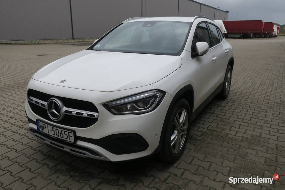 Samochód osobowy MERCEDESBENZ GLA 180d Opoczno