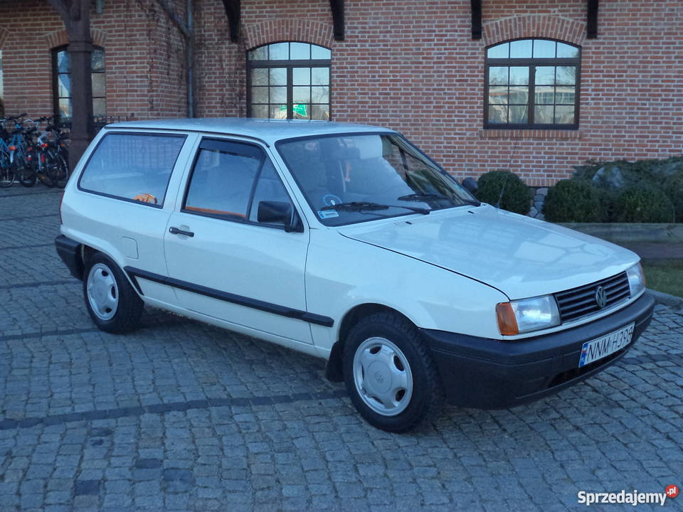 VW POLO FOX 10 BENZYNA SUPER STAN IGŁA bezwypadkowy