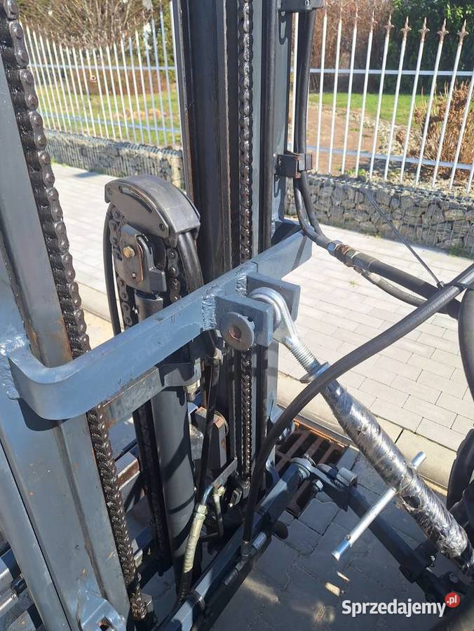 Podnośnik widłowy na TUZ TRIPLEX 45 m CASCADE Milicz