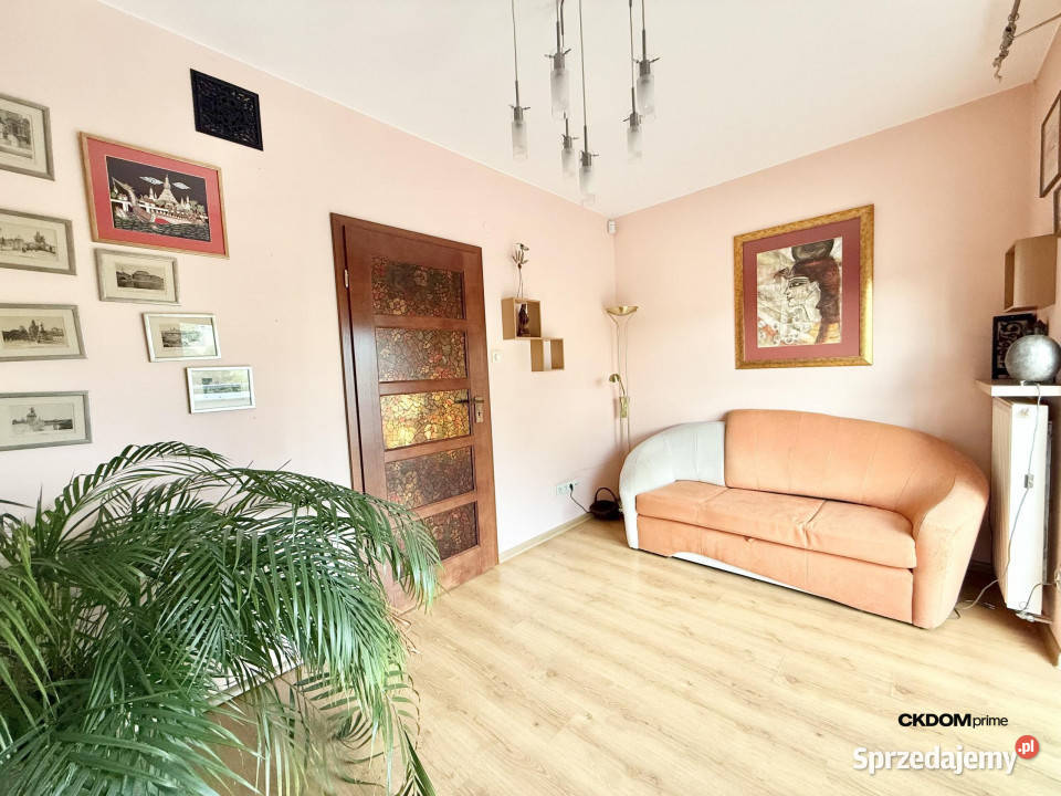 Dwupoziomowe mieszkanie Kielce Stok piwnica 40 142m2