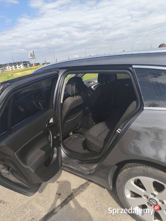 Opel Insignia Sportstourer gwarancja na silnik Gliwice sprzedam