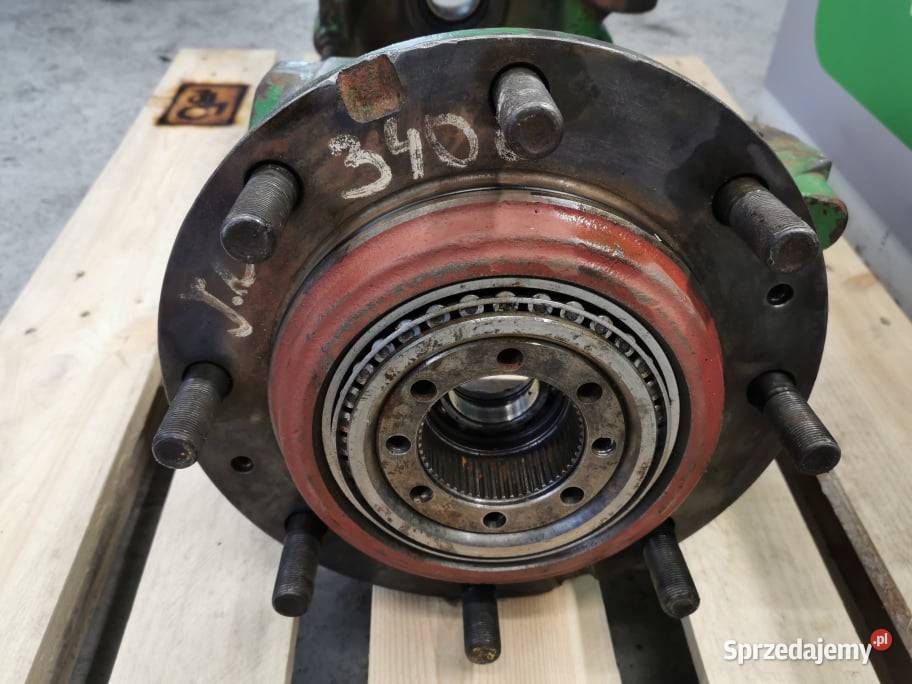 Zwrotnica Piasta ZF do John Deere 3415 Wilkowo sprzedam