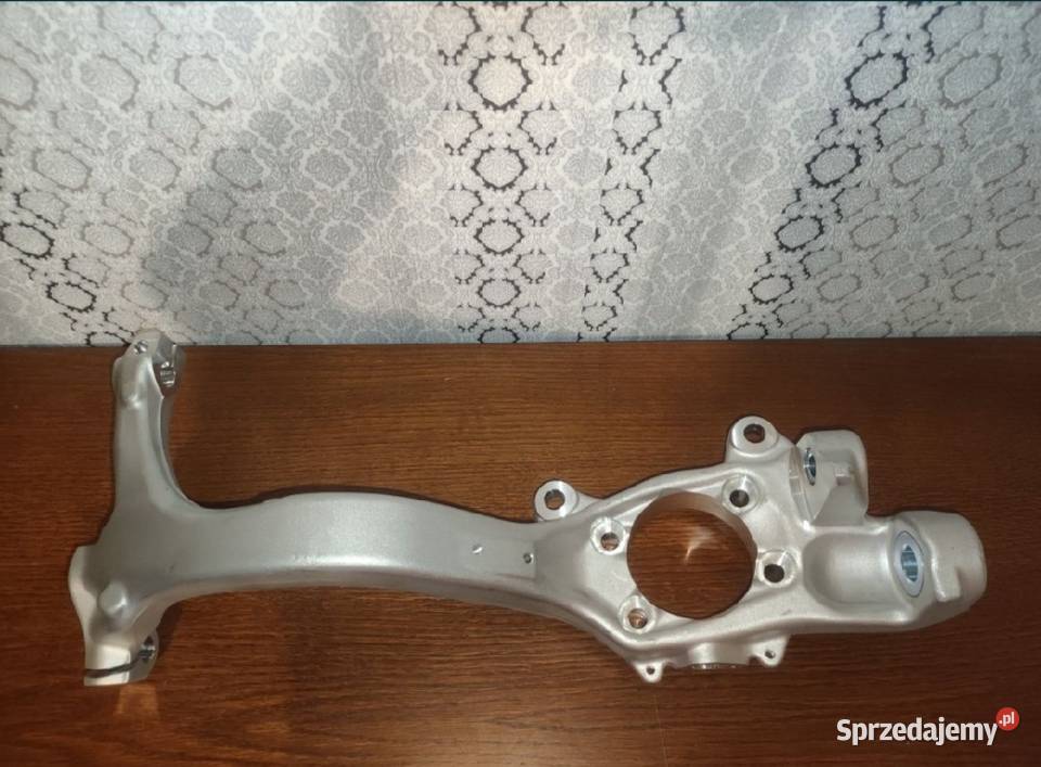 Zwrotnica zawieszenie kola osobowe Osiek Mały