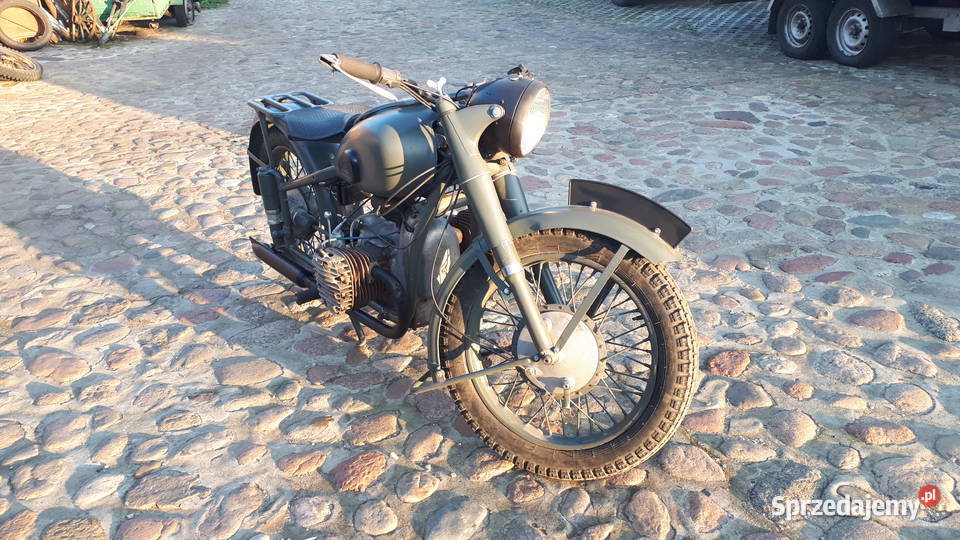 M72 1943 100 oryginał odrestaurowana zielony Celestynów
