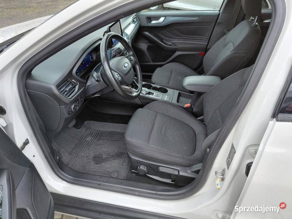 FORD Focus 2022r FV23 ASO SALON LED AAAC WINTER Kraków sprzedam