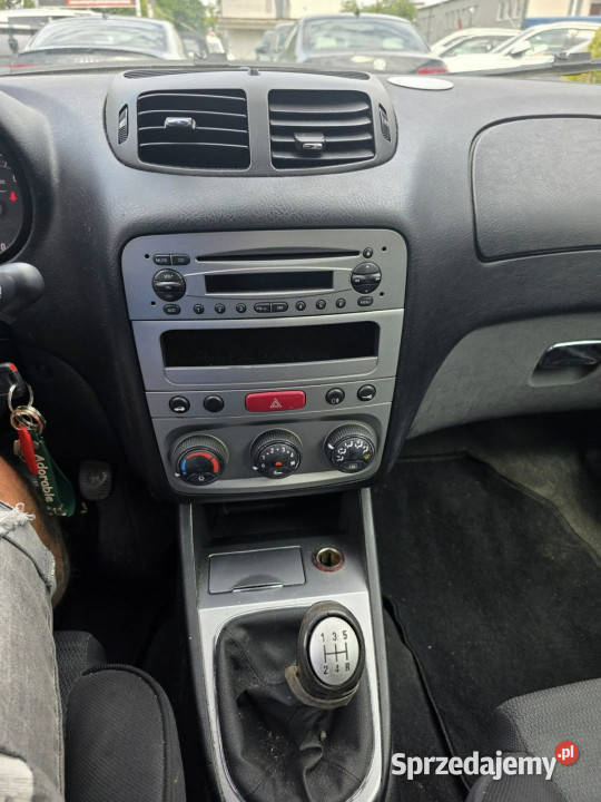 Alfa Romeo 147 16 Benzyna 105 Klimatyzacja manualna Słupsk