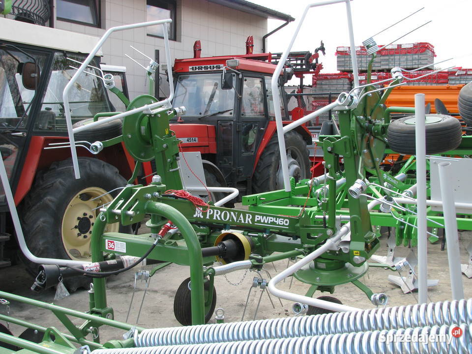 Przetrząsacz pokosów 4 karuzelowy PWP460 PRONAR Zgrabiarki i przetrząsacze Opoczno
