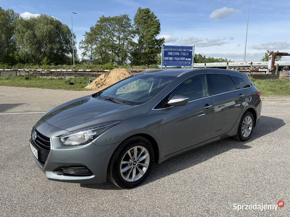 Hyundai i40 16 BENZYNA Klimatronik Nawigacja Konin