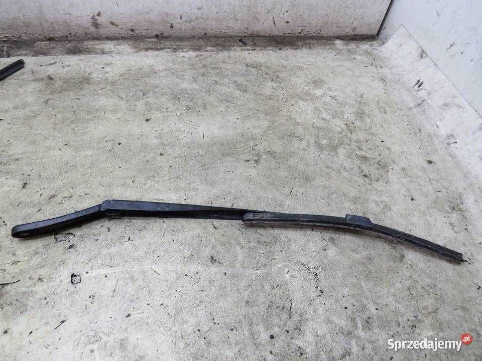 RAMIĘ WYCIERACZKI PRAWE BMW F01