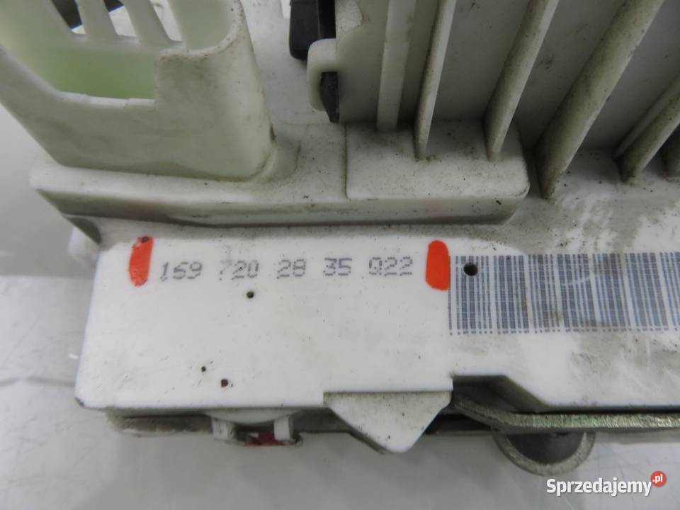 ZAMEK PRAWY PRZEDNI MERCEDESBENZ A W169